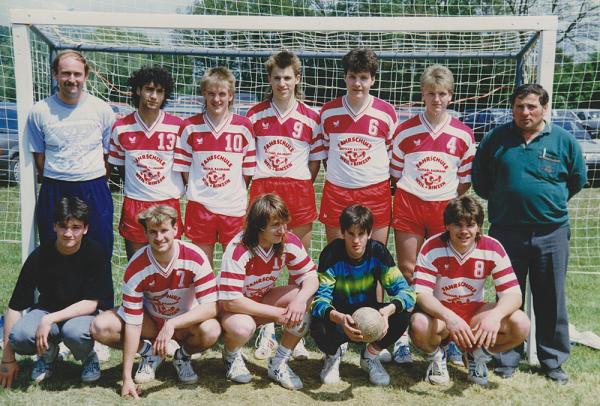 Männliche Jugendmannschaft Juni 1991 - zur Vergrößerung bitte anklicken